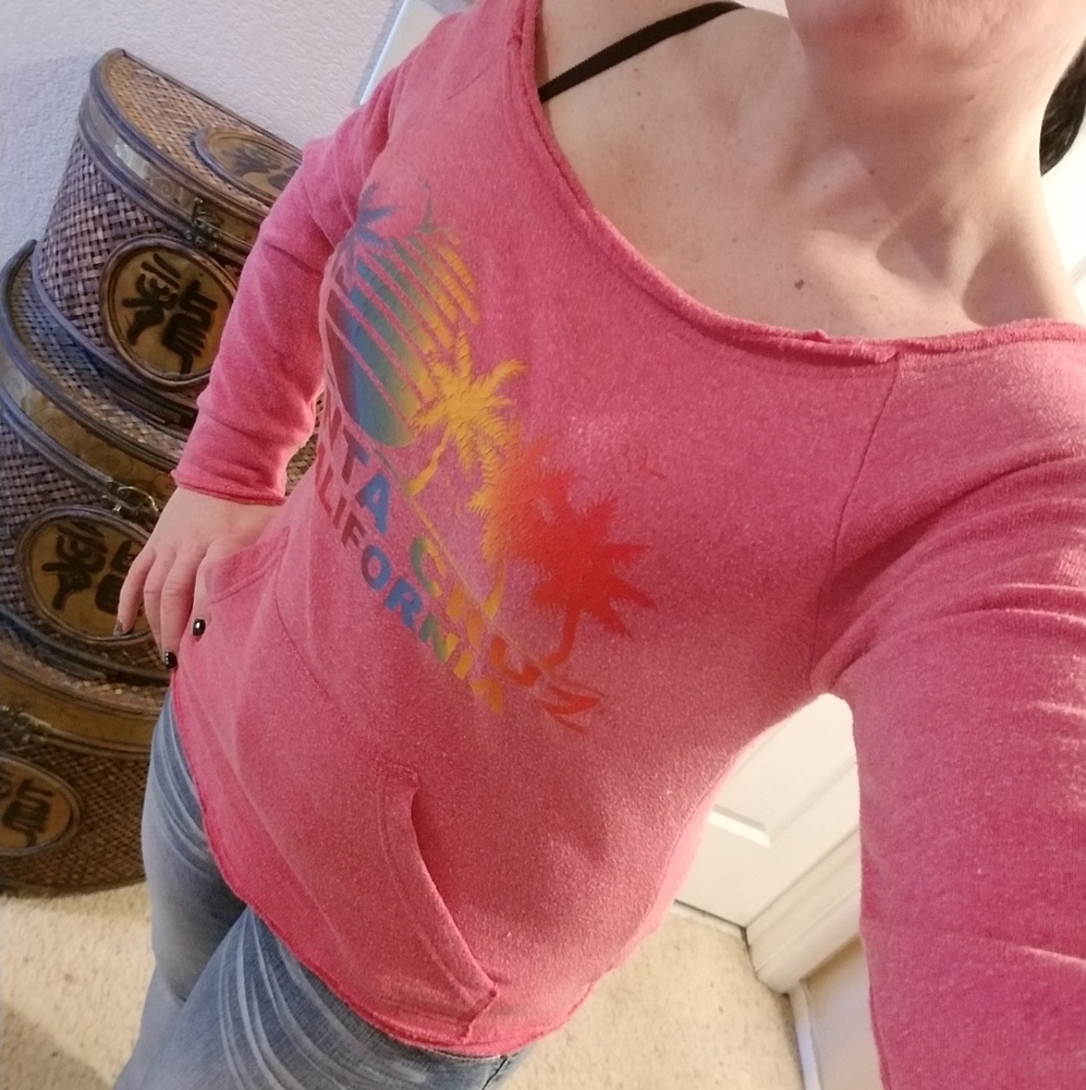 Santa Cruz sweat shirt